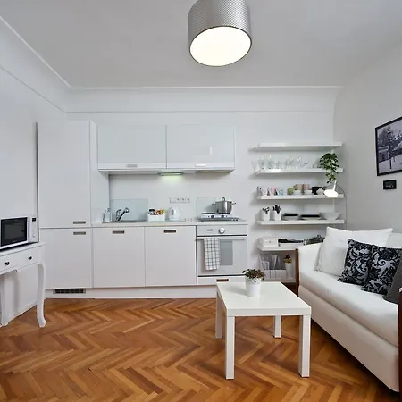 Authentic By Charles Bridge Apartment