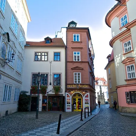 Authentic By Charles Bridge Apartment *
